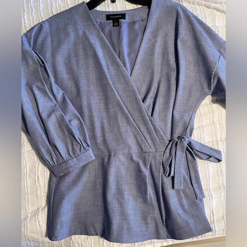 NEVER WORN TAGS STILL ON - Halogen blazer like blouse
